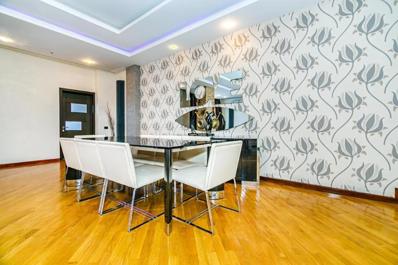 Nice Luxry Apartment Baku